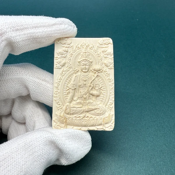 E7051天然猛犸牙雕刻佛牌48.9*31.4*4.2支持鉴定假一罚四