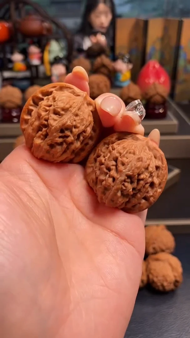 【闪购商品】文玩核桃把件H668四座楼36