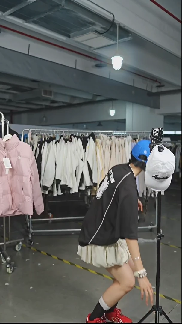 YKYB羽绒服短款S码