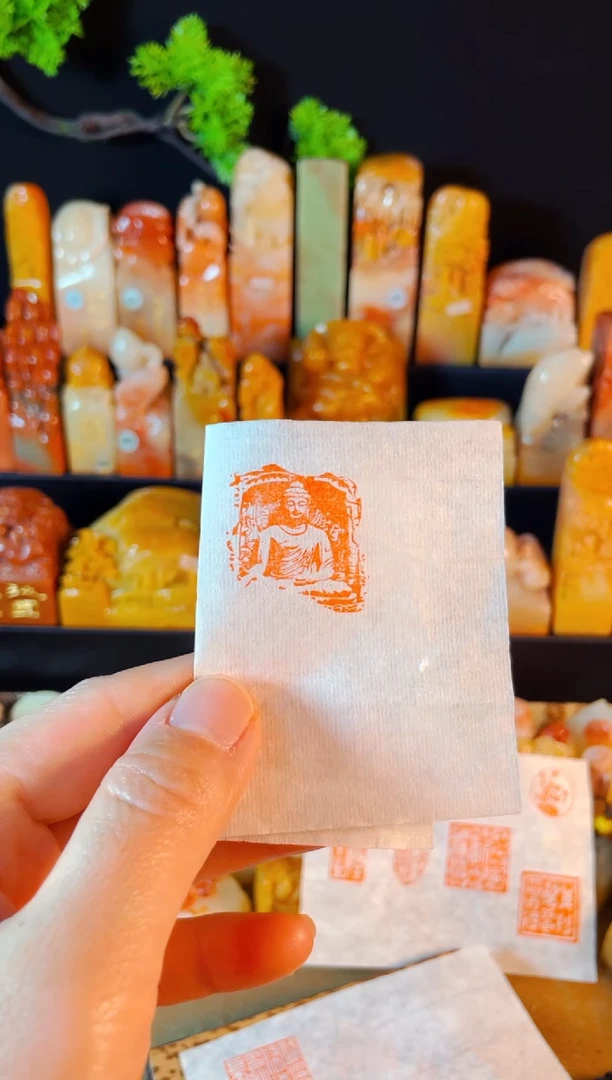 巴林石印石手工篆刻《石窟佛造像》