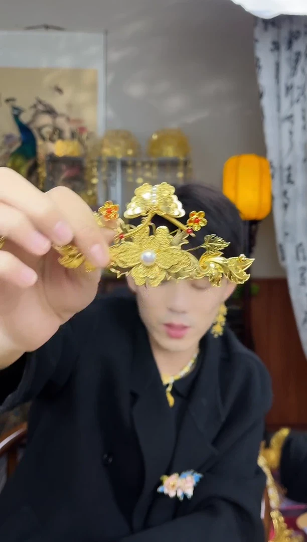 铜合金无蝶恋花冠1