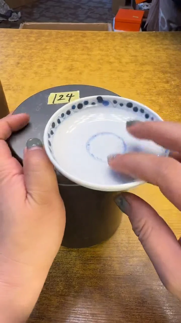 瓷器瓷器124石斛花铁碗