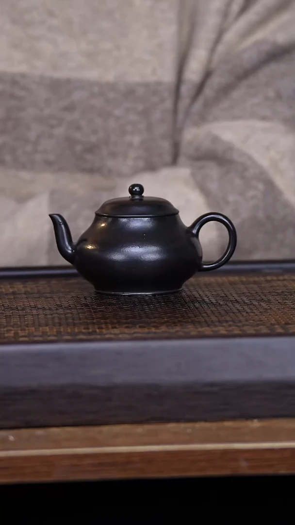 【闪购商品】紫砂茶壶46578912456879