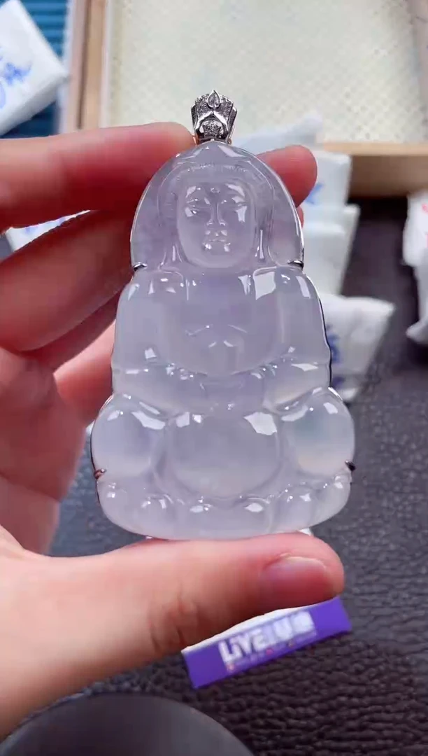 颈饰18K金镶嵌翡翠00001895
