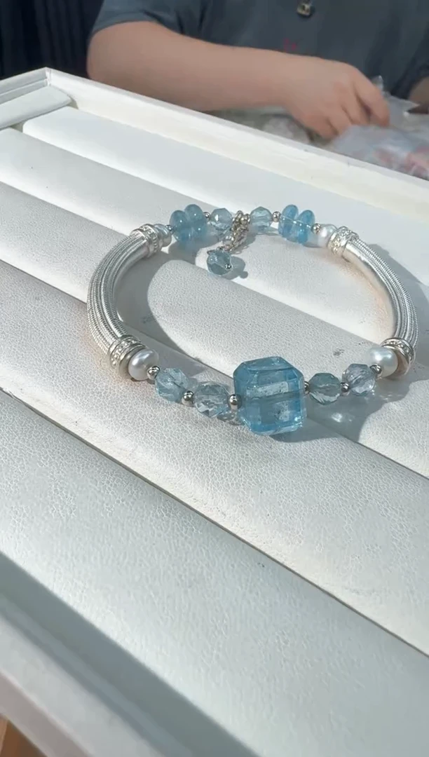 银S925镶嵌手链托帕石托帕方块半镯款发货多样性发其一