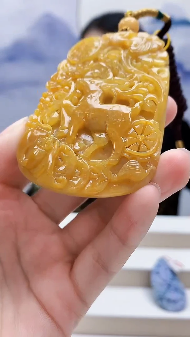 未镶嵌定制翡翠4812lr-毛货挂件61