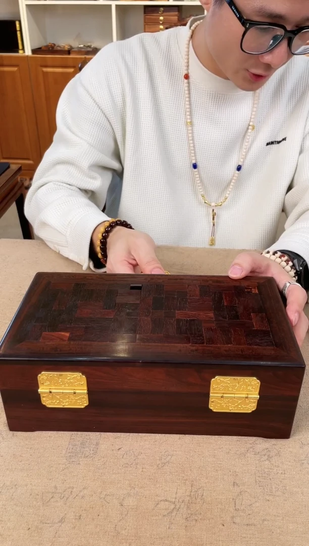 【闪购商品】檀香紫檀（小叶紫檀）华容道机关盒尺寸28*15.5*10