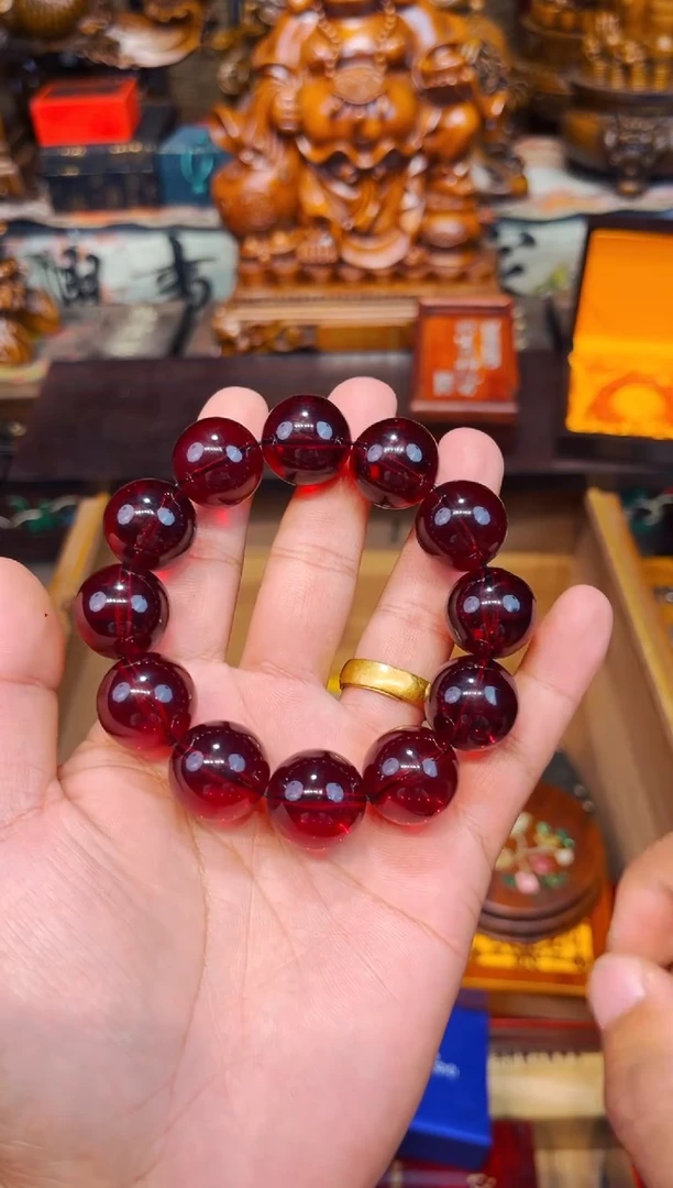 未镶嵌血珀裸石4瑞哥专属高端精品51