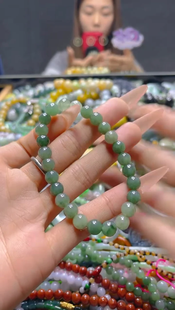 颈饰未镶嵌翡翠7MM