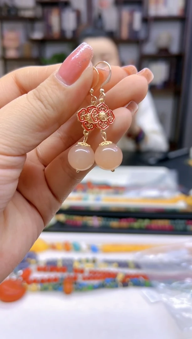 【闪购商品】和田玉耳饰14K金镶嵌E682