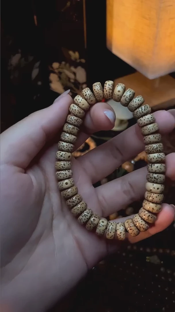 手串星月菩提精工级陈籽福利款药片10*5手串（B）