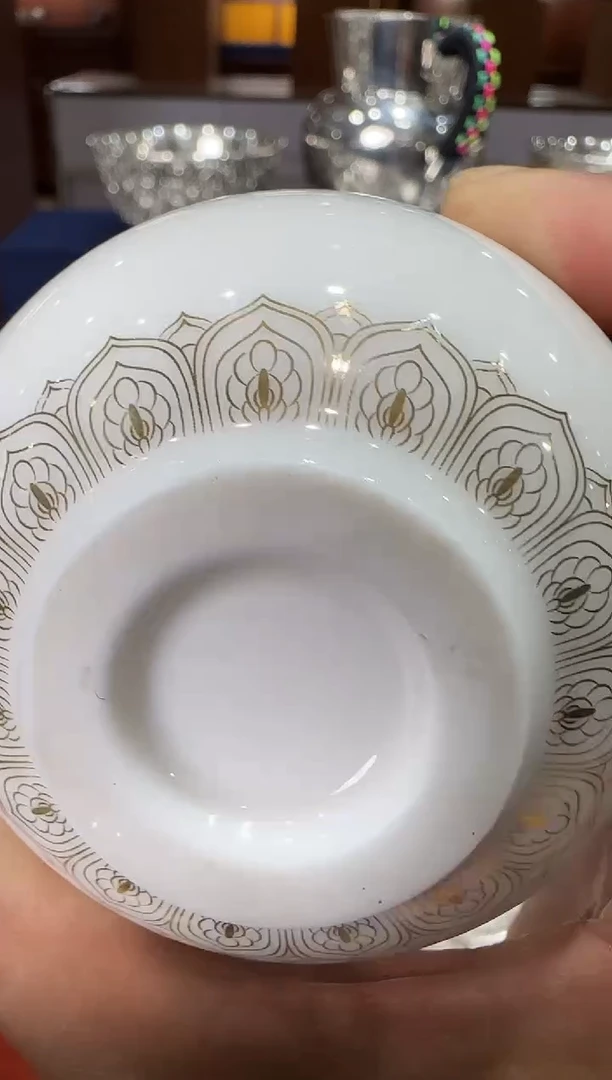 足银999精工手工羊脂白玉描金莲花主人杯