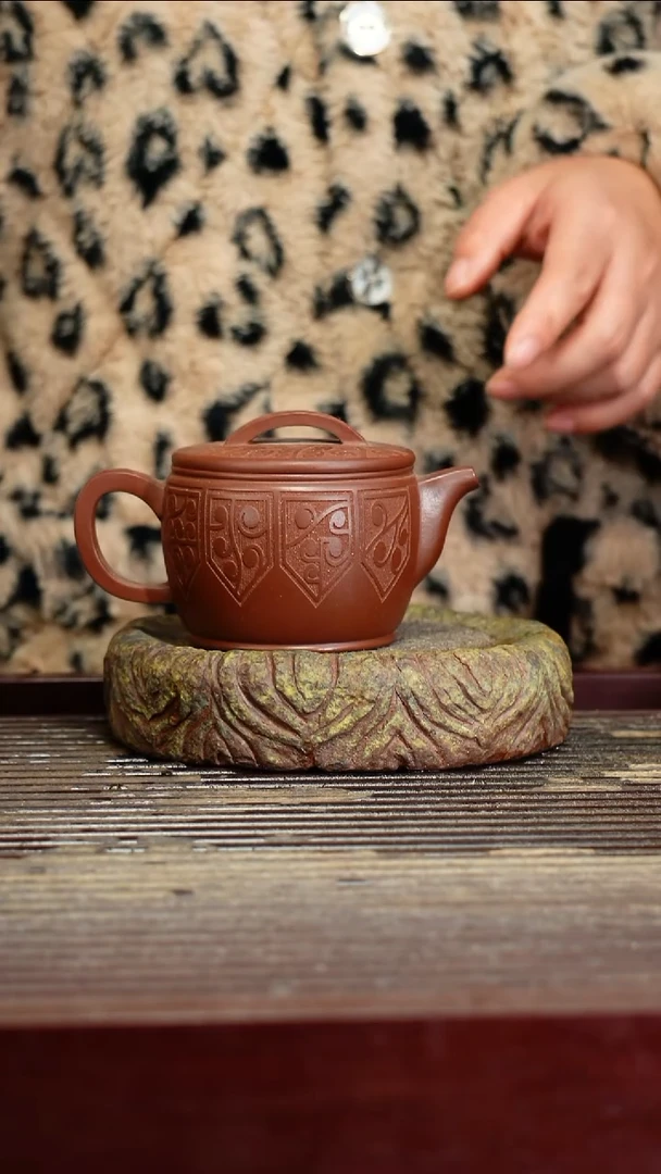 宜兴原矿紫砂壶茶壶宜兴原矿紫砂壶茶壶180C