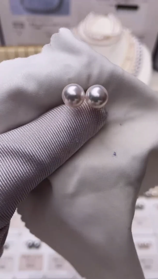 18K金镶嵌耳饰海水珍珠特选福利不退不换7.5-8mm