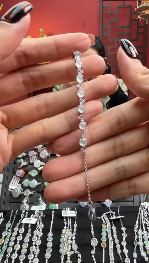 银S925镶嵌手链翡翠.*C70068