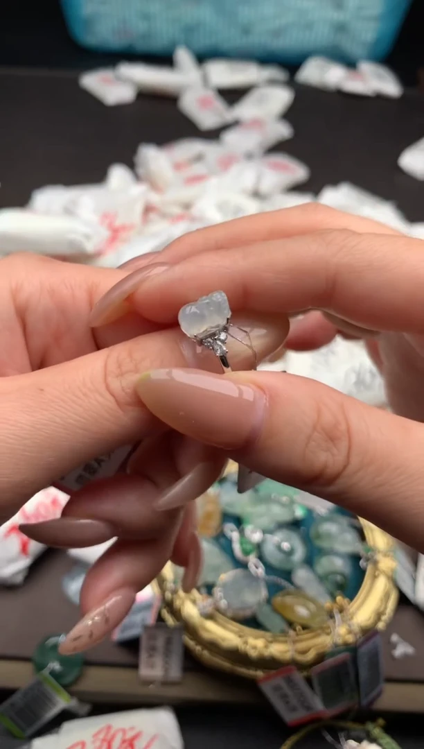 【闪购商品】翡翠戒指银S925镶嵌一