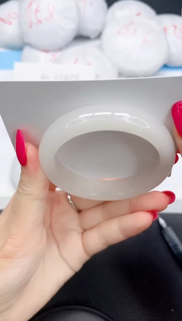 未镶嵌手镯石英质玉11-53.5