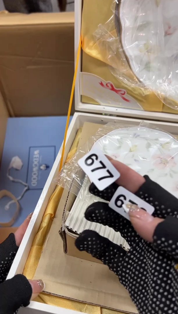 月*葉677中古商品谨慎参拍
