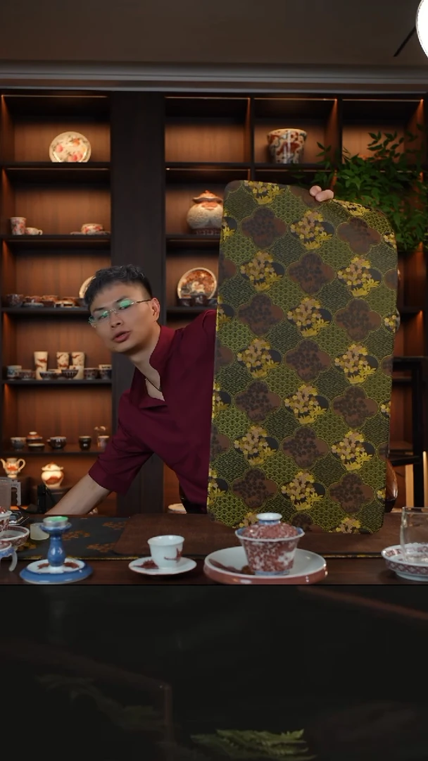 老叶红美术馆福利开枪