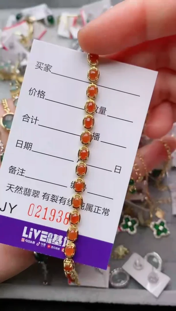 银S925镶嵌戒指翡翠?****?.389