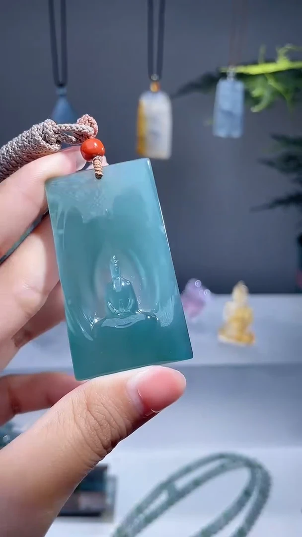 颈饰未镶嵌翡翠悟道
