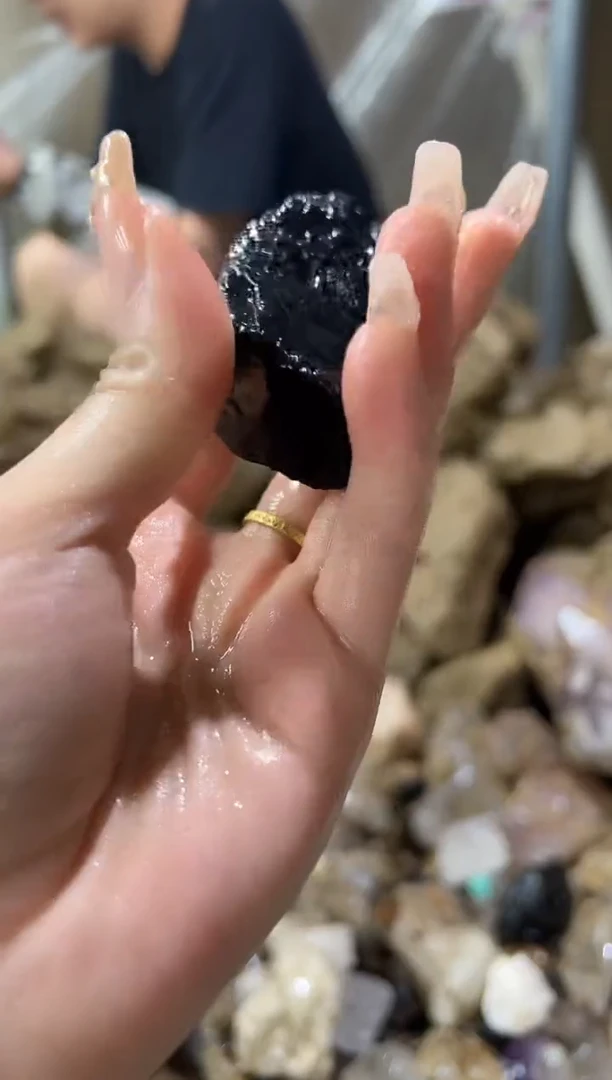 未镶嵌水晶大型摆件（非配饰）263