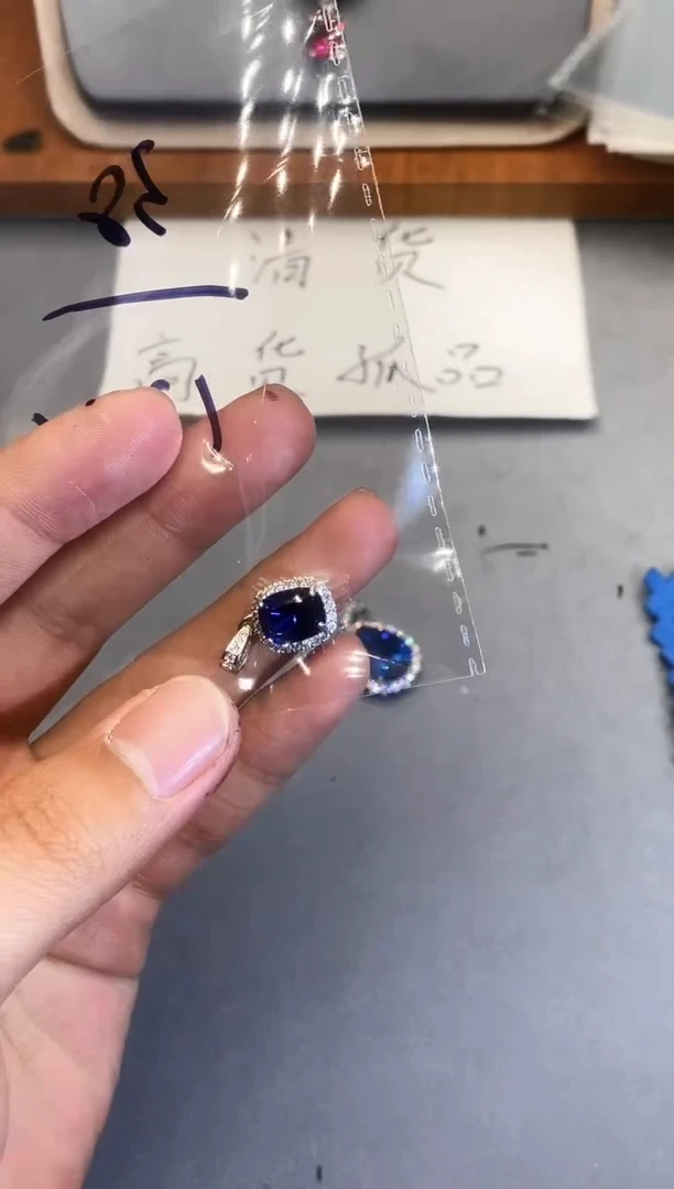 【闪购商品】石英质玉珠宝奇石合金1