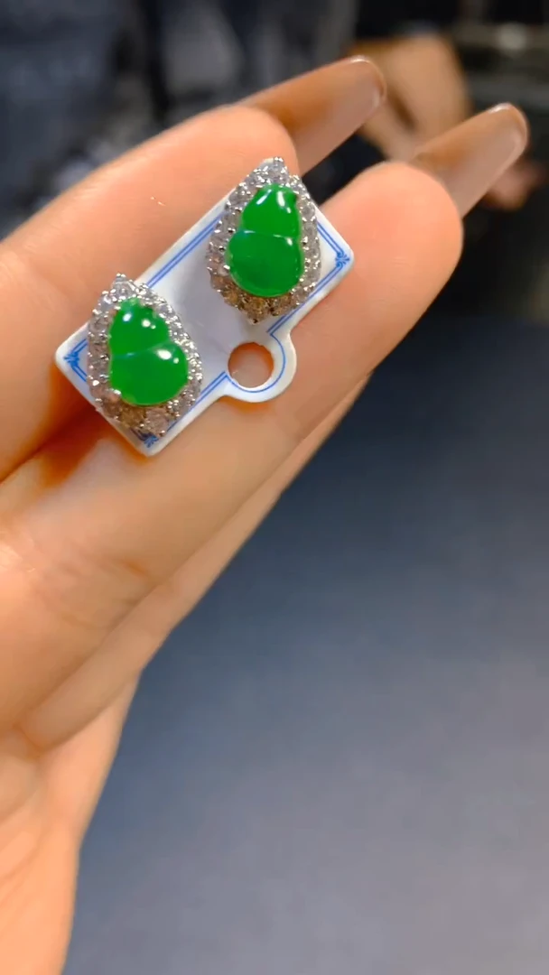 【闪购商品】翡翠耳饰未镶嵌0766630106多样性发一