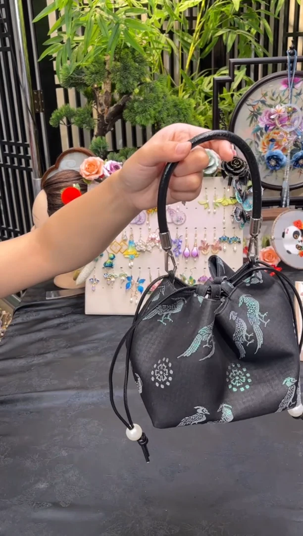 织绣纪*程苏绣非遗饰品