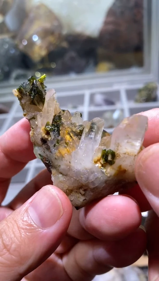 水晶珠宝半成品未镶嵌44号绿帘超七花园