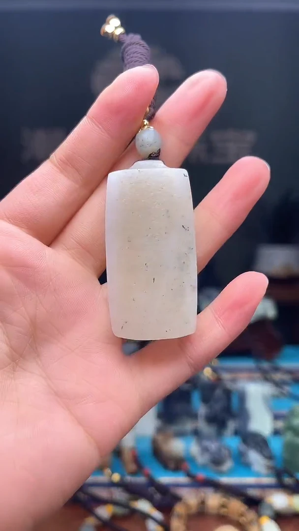 未镶嵌和田玉挂件1