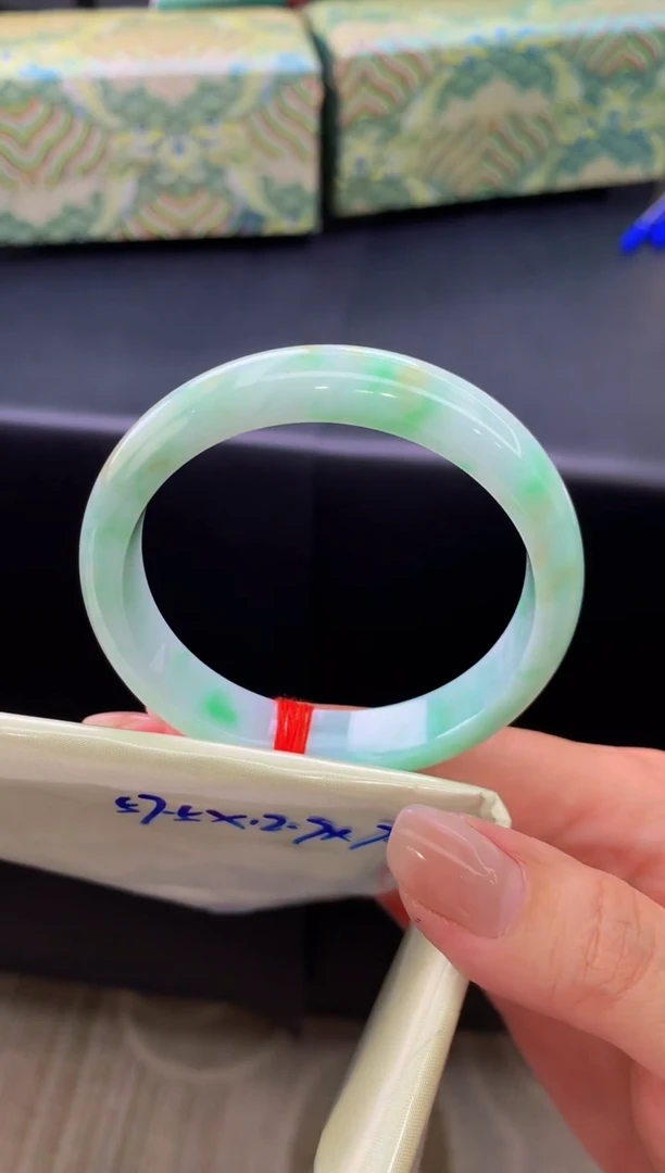 未镶嵌手镯翡翠-k70 圈口57.5 天然缅甸A货翡翠