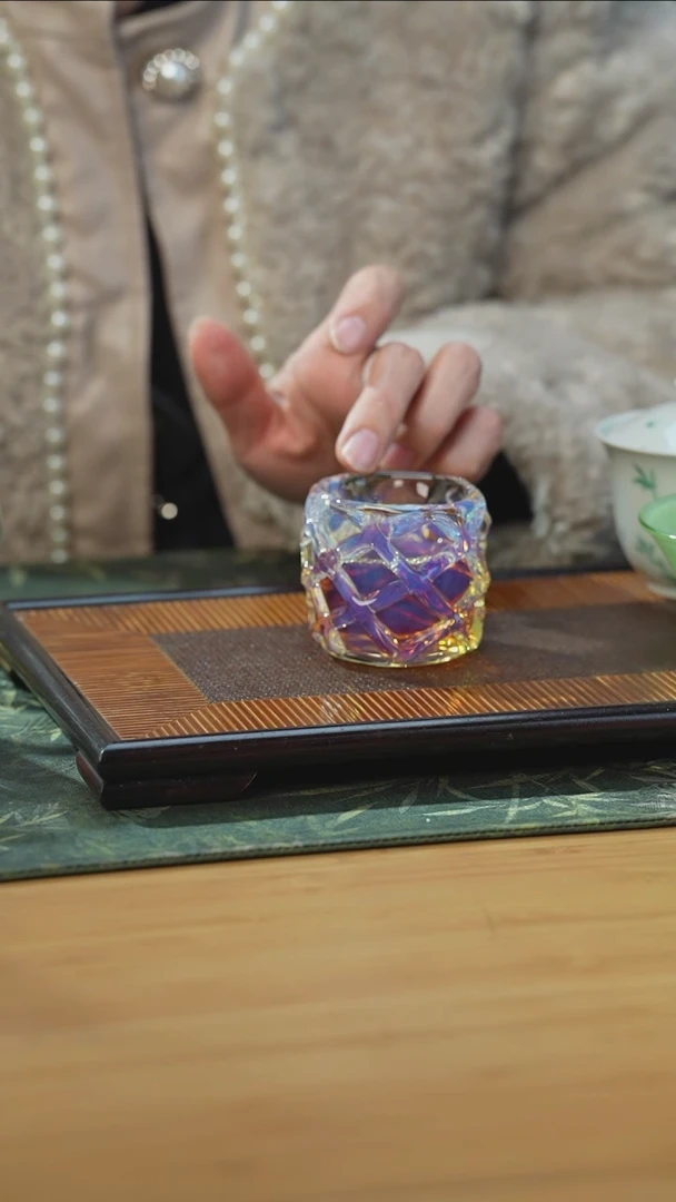 玉见熏银玻璃主人杯