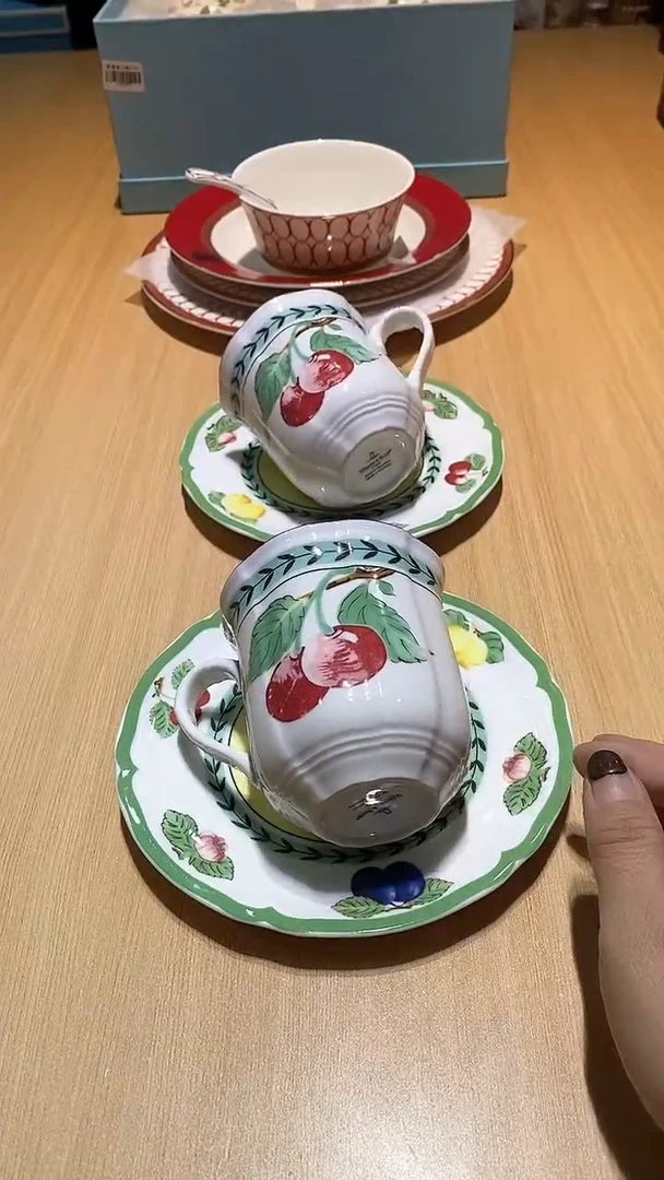 【闪购商品】瓷片锅碗瓢盆一件不剩