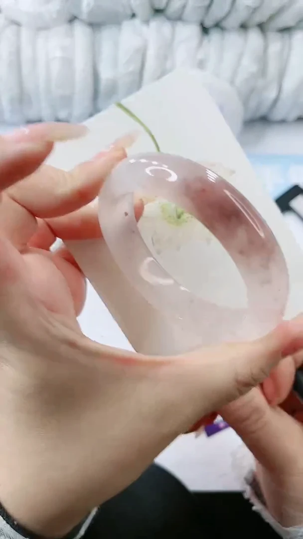 【闪购商品】石英质玉手镯未镶嵌 多样性发货V242