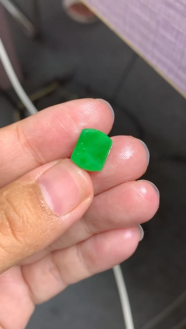 未镶嵌定制翡翠毛货