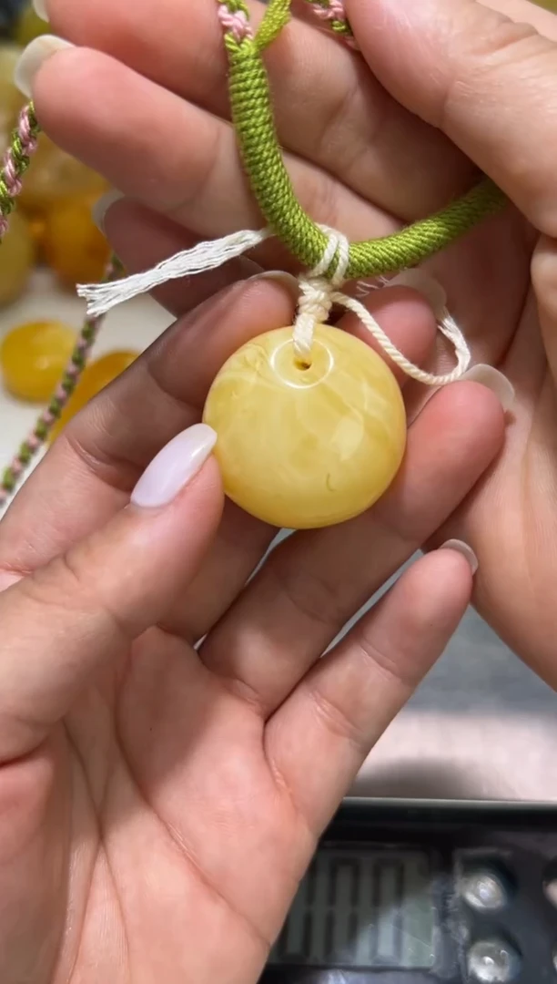 裸石琥珀未镶嵌琥珀蜜蜡吊坠