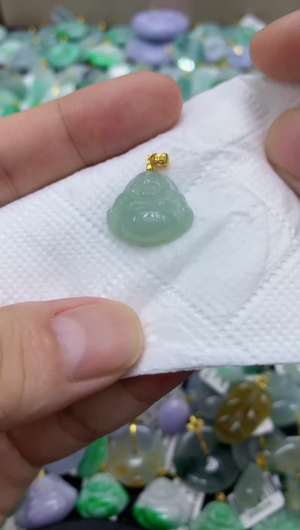 颈饰未镶嵌翡翠天然缅甸翡翠A货