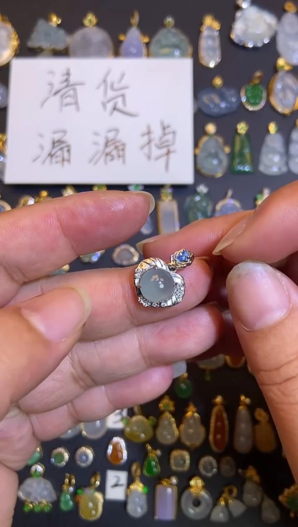 吊坠(不含链)银S925镶嵌翡翠1