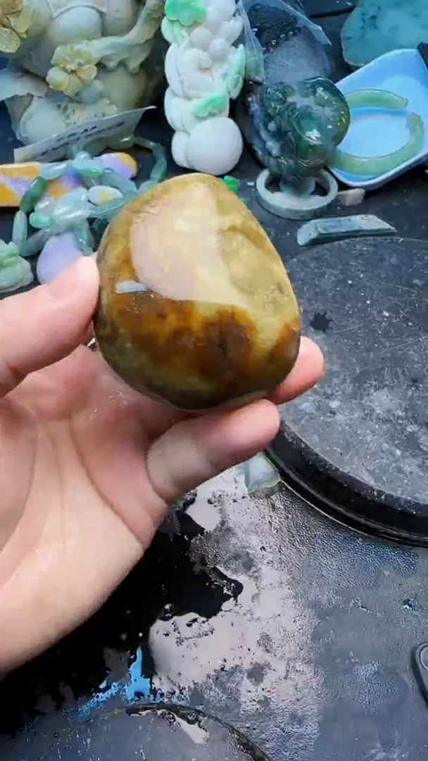 翡翠挂件未镶嵌天然翡翠044