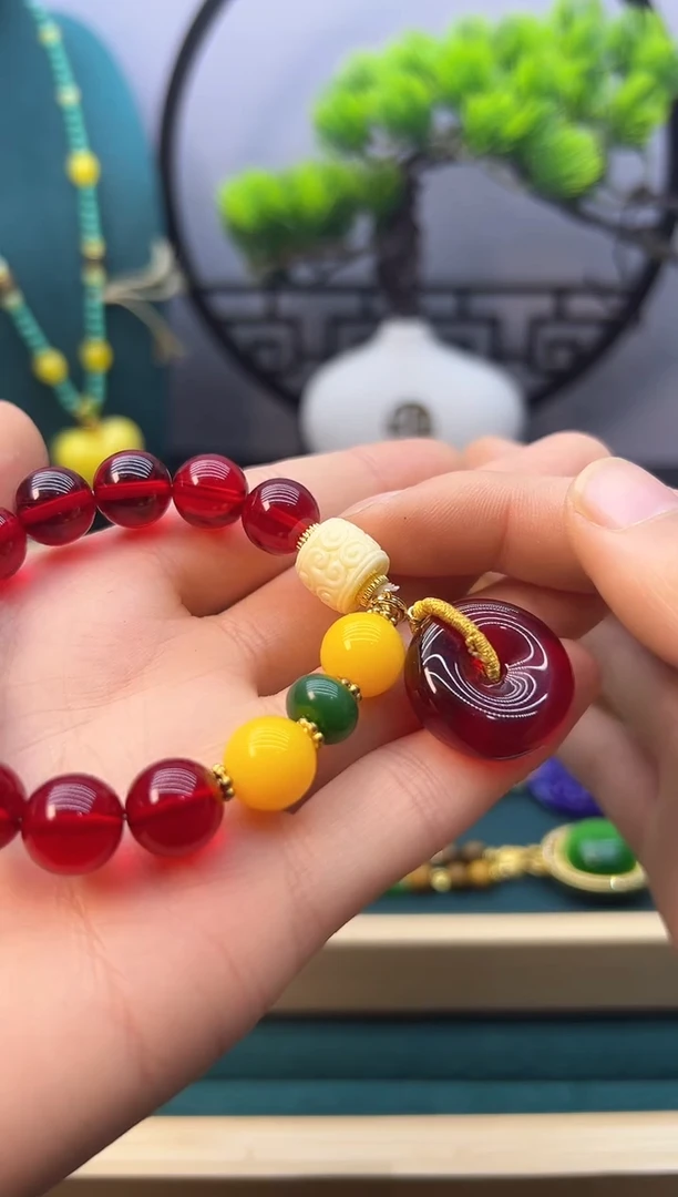 【闪购商品】血珀手链14K金镶嵌S48