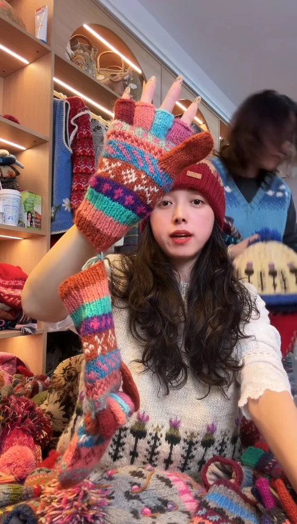 纯棉一****吧百羊毛五指手套A532