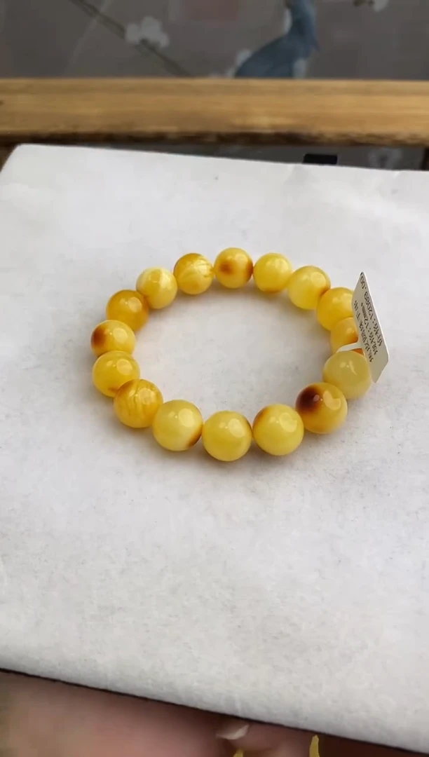 未镶嵌琥珀裸石10605113-手串
