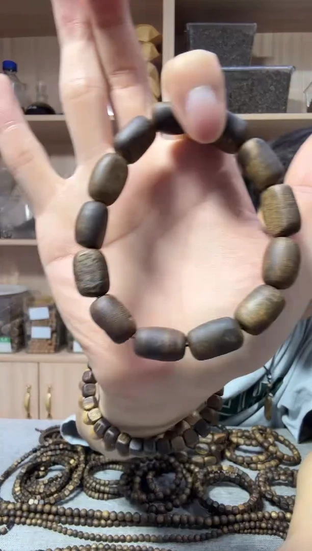 手串沉香1.2留疤单圈13克+ 多样性发其一