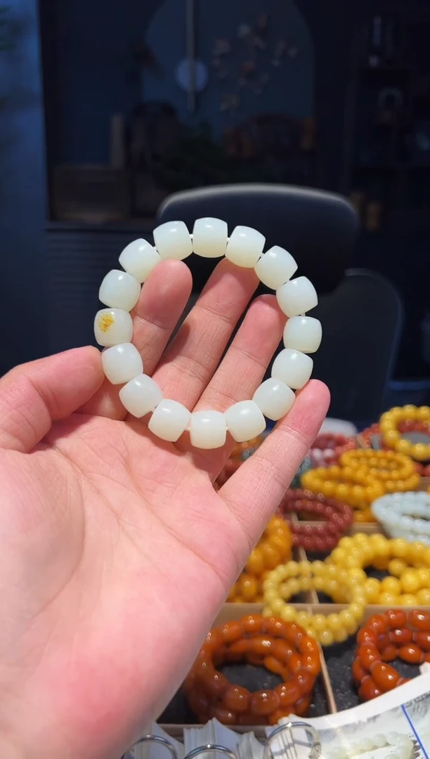 未镶嵌手串和田玉直切14+