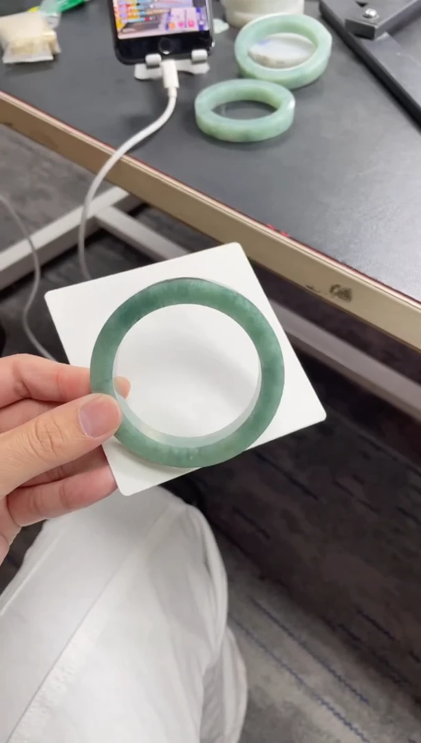 未镶嵌手镯定制翡翠满**色手镯ADL/DZS