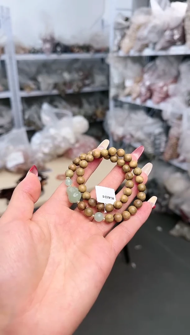 【闪购商品】维腊木（绿檀）手串未镶嵌S-C074130