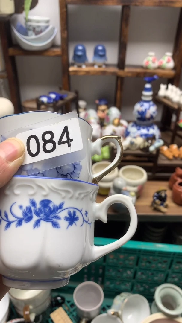 瓷片相*?A龙华精品陶瓷店