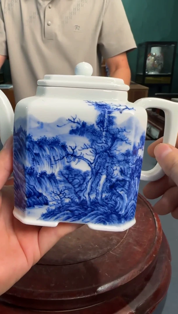 壶景德镇瓷器瓷器瓷器