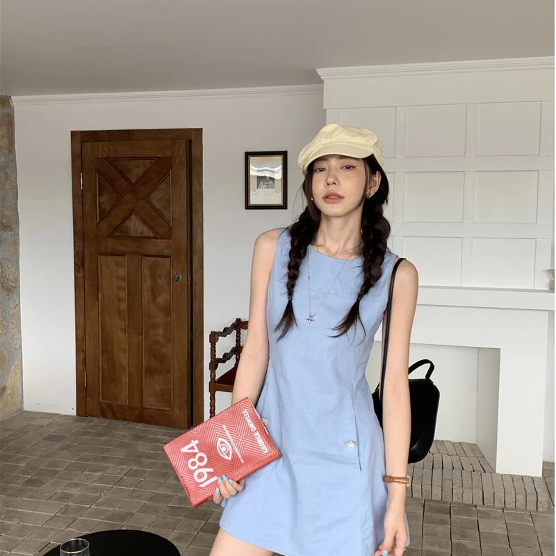 法式多巴胺穿搭baby蓝无袖连衣裙女夏季新款